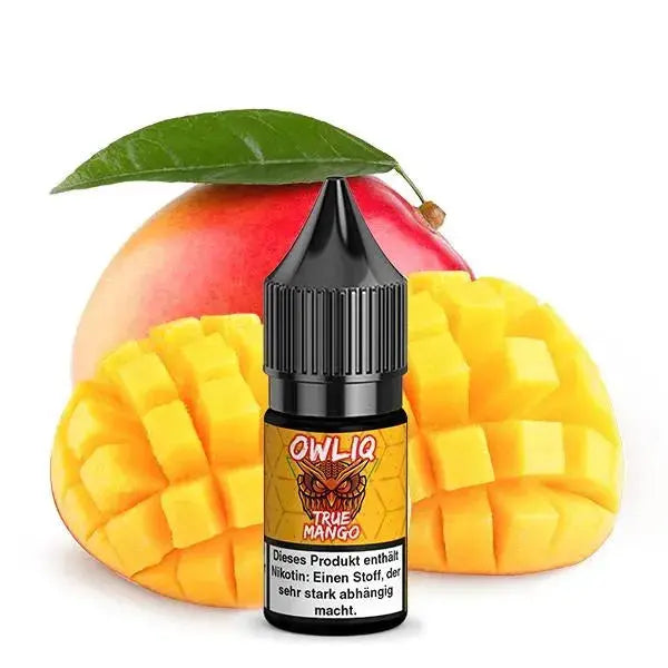OWLIQ True Mango Nikotinsalz E-Liquid vor frischer Mango mit grünem Blatt